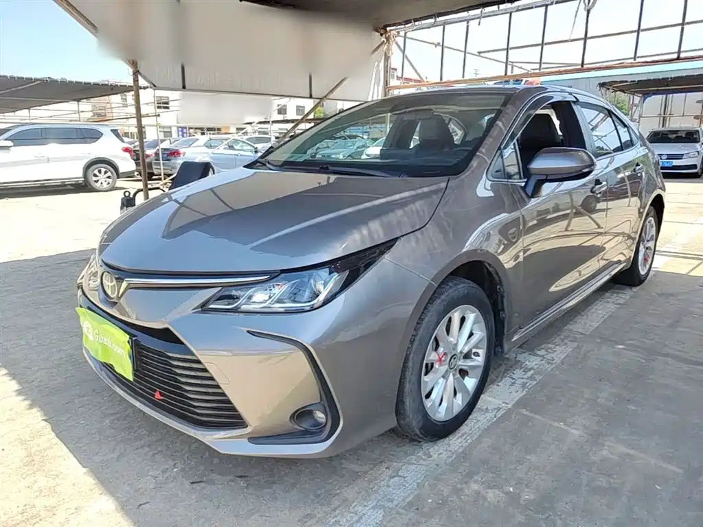Toyota Corolla 2021 1.2T S-CVT Luxury Edition фото 2