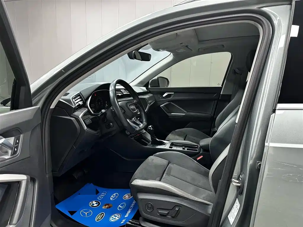 Audi Q3 2023 35 TFSI Fashion Dynamic (1.4T) фото 10