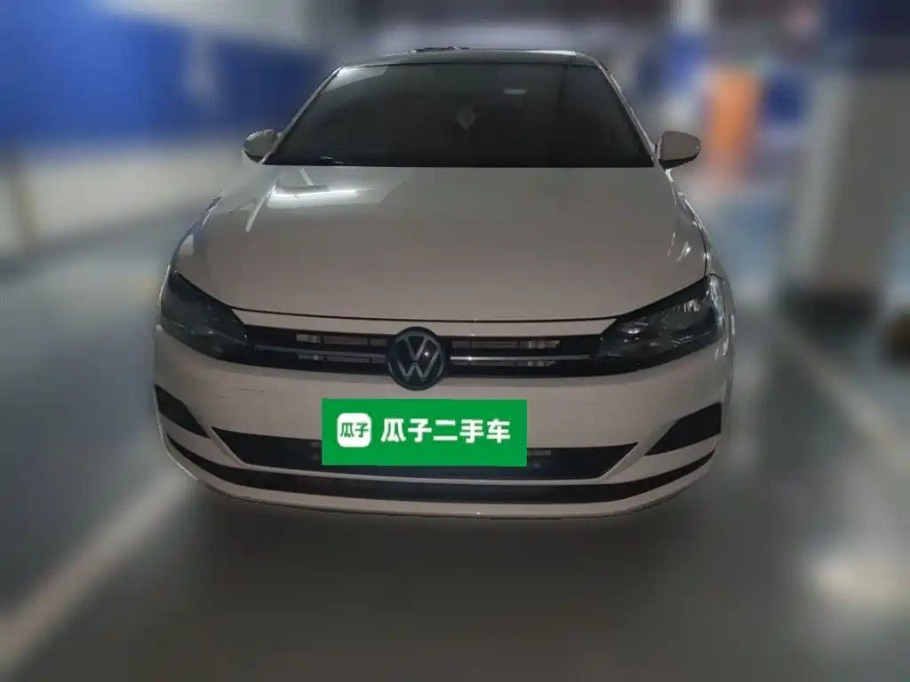 Volkswagen Polo 2023 Facelift Plus 1.5L Auto Chroma Tech Edition фото 24