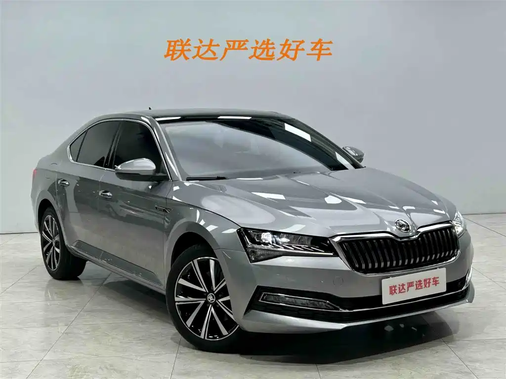 Škoda Superb 2024 TSI280 DSG Premium Edition фото 23