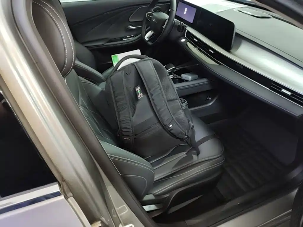 Chery Arrizo 8 2025 2024 1.6T DCT Excellence Edition