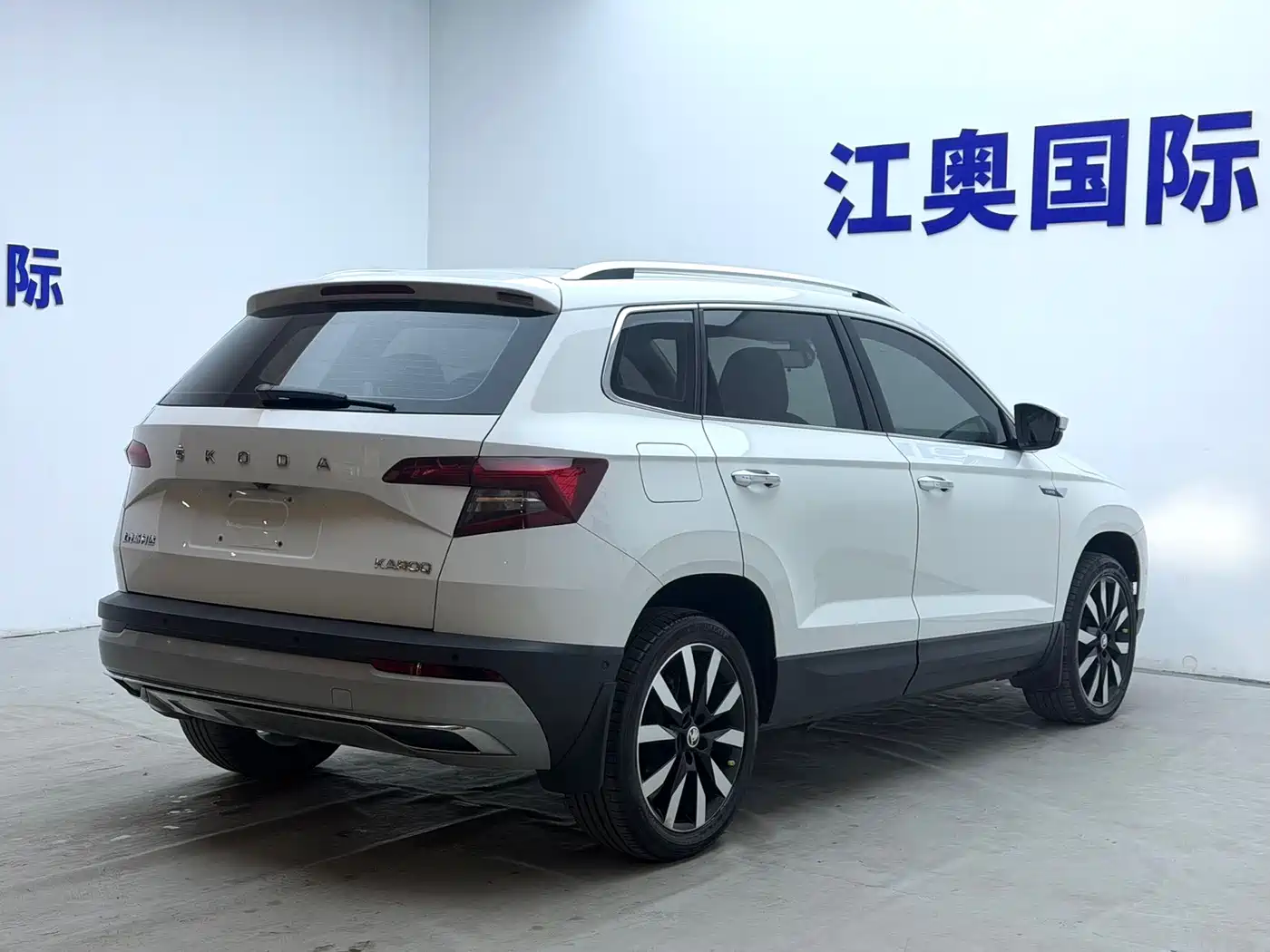 Škoda Karoq 2021 TSI280 Luxury Edition фото 20