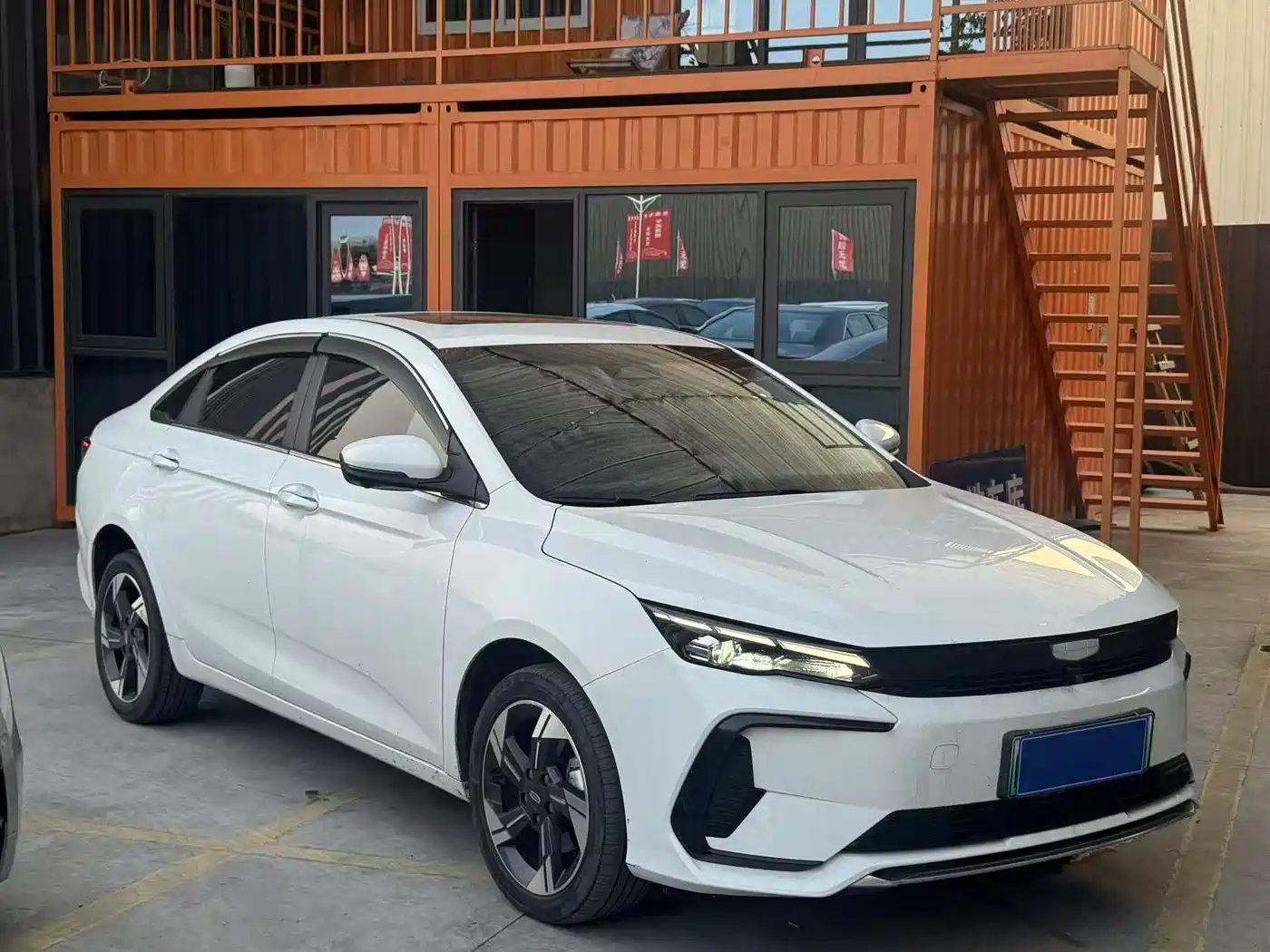 GEELY AUTOMOBILE EMGRAND L HIP