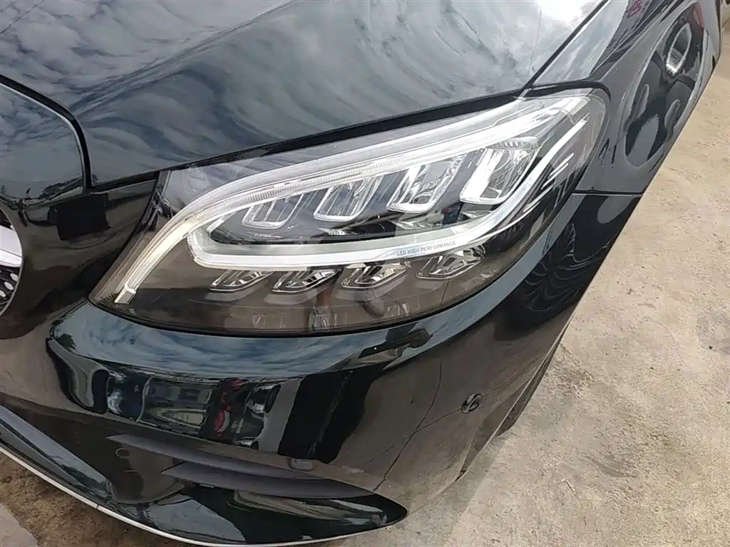 Mercedes-Benz C-Class 2019 Facelift C 260 L Sport фото 24