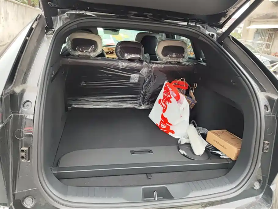 Mazda EZ-60 2025 Range-extender Base Model фото 4