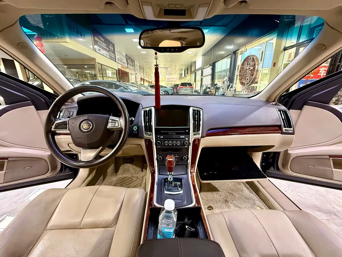 Cadillac SLS 2012 2.0T Comfort фото 5