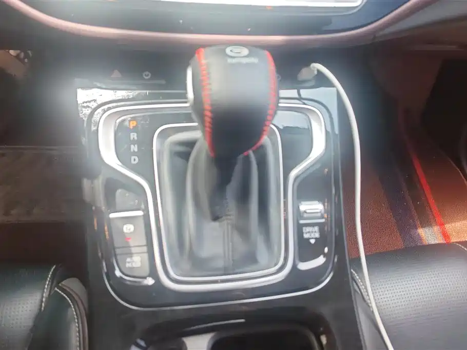 GAC Trumpchi Trumpchi M6 2023 PRO 270T DCT Luxury Edition фото 16