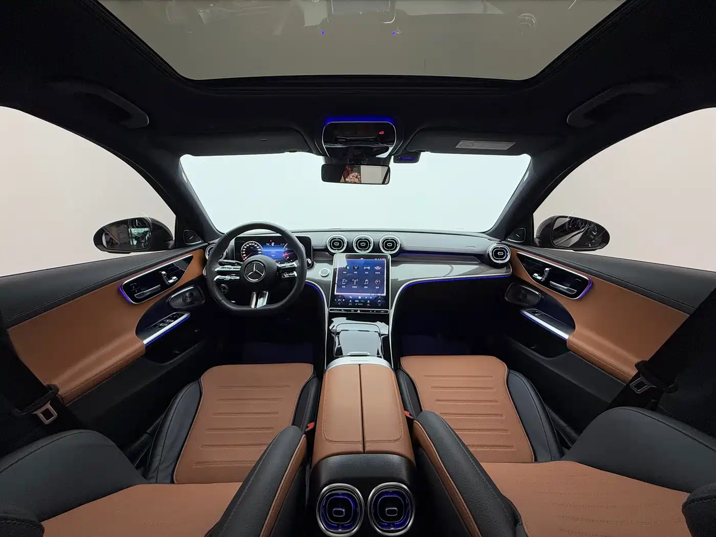 Mercedes-Benz C-Class 2023 C 260 L Night Edition Sport фото 9