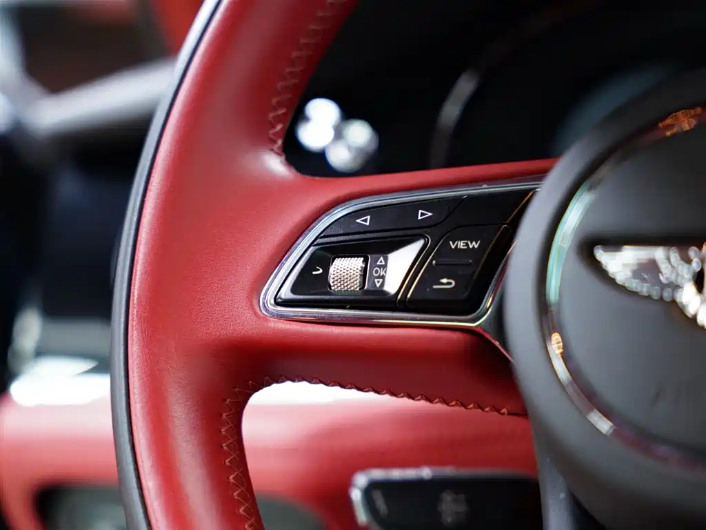 Bentley Bentayga Hybrid 2021 2021 3.0T PHEV