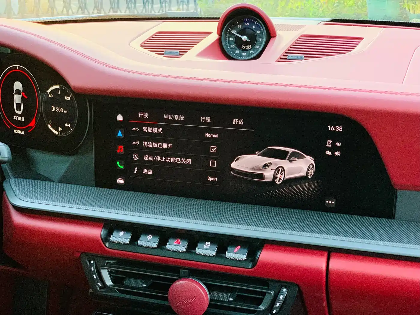 Porsche 911 2023 Carrera 3.0T фото 9
