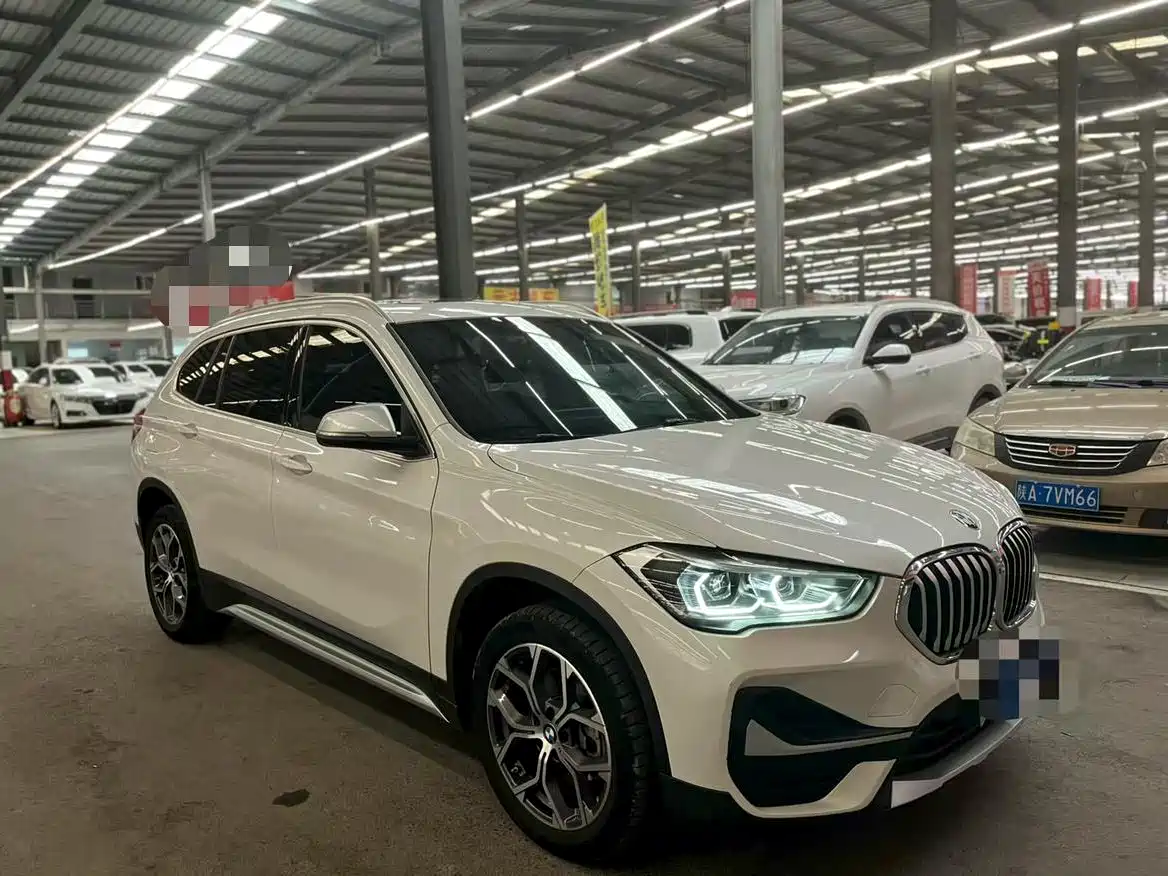BMW X1 2021 sDrive20Li Exclusive фото 3