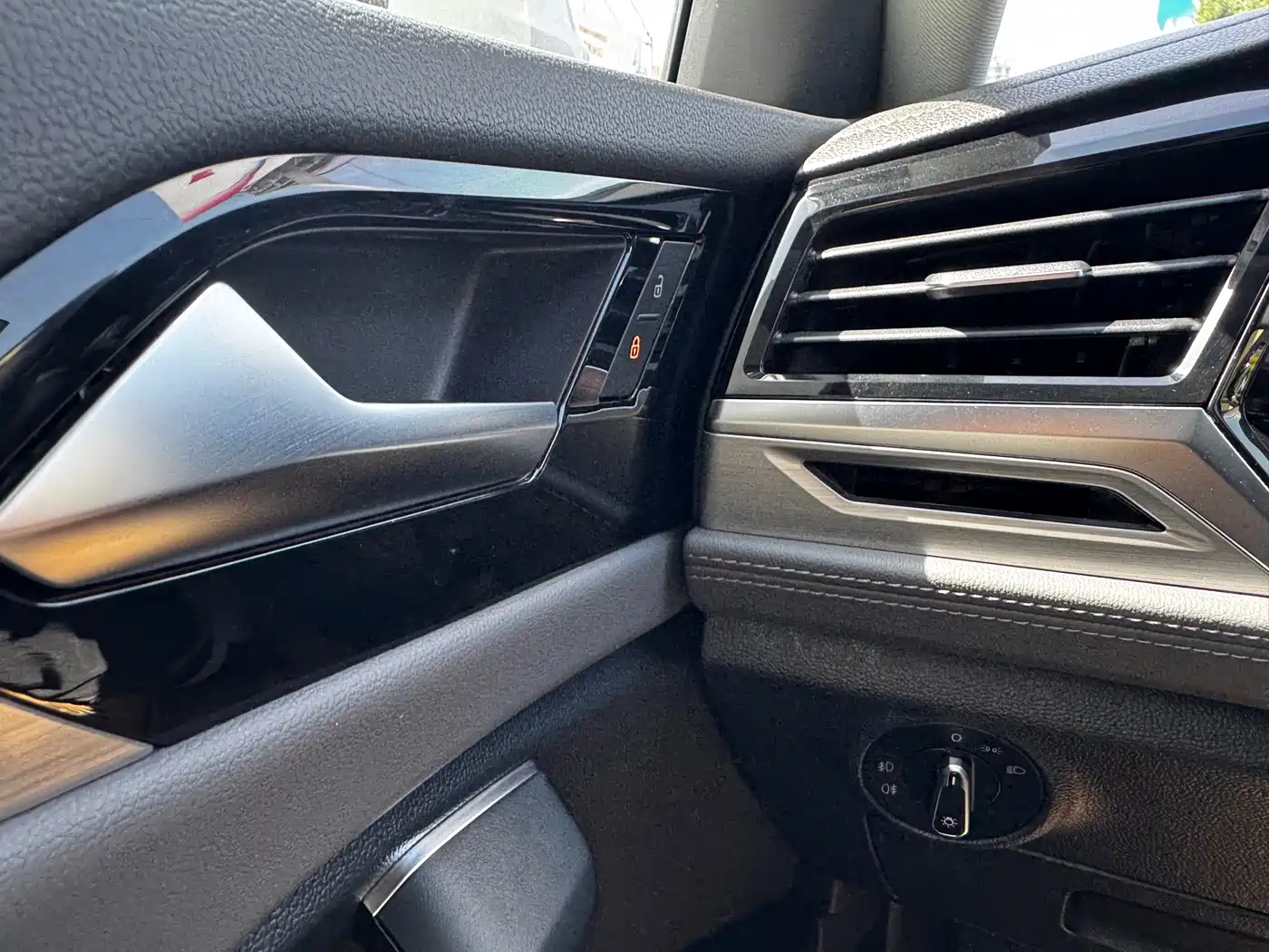 Volkswagen Sagitar 2019 200TSI DSG Comfort Edition China VI фото 21