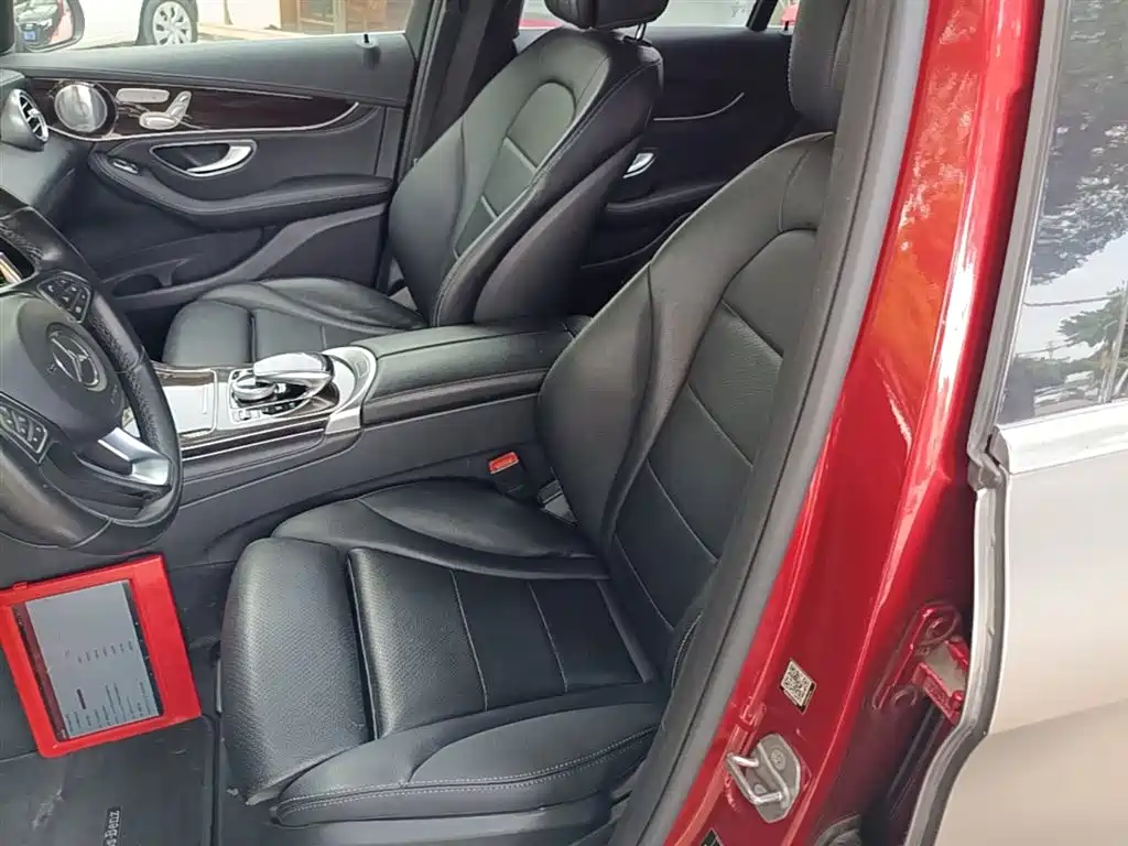 Mercedes-Benz GLC 2016 GLC 260 4MATIC Dynamic фото 15