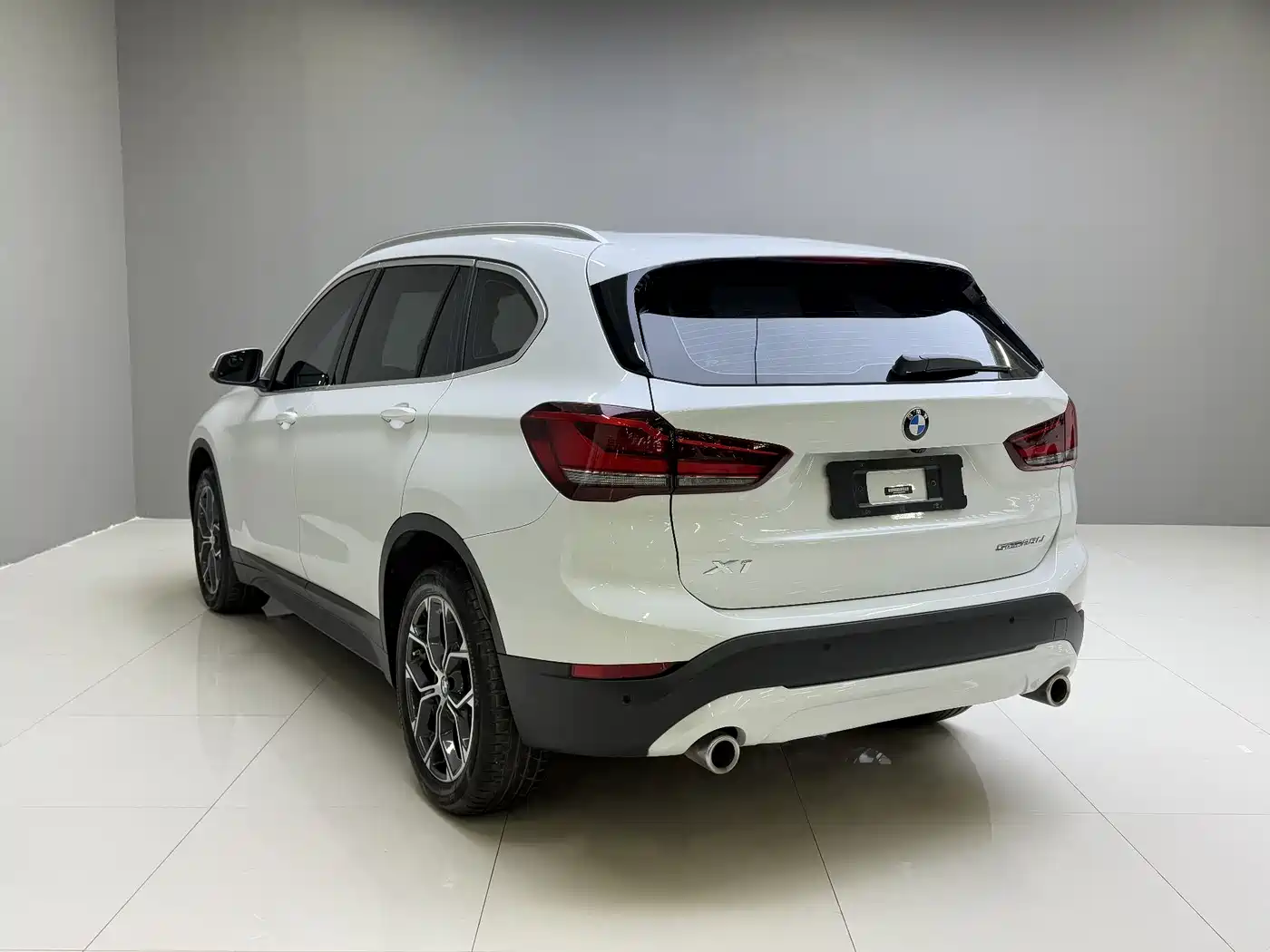 BMW X1 2022 sDrive25Li Leading фото 6