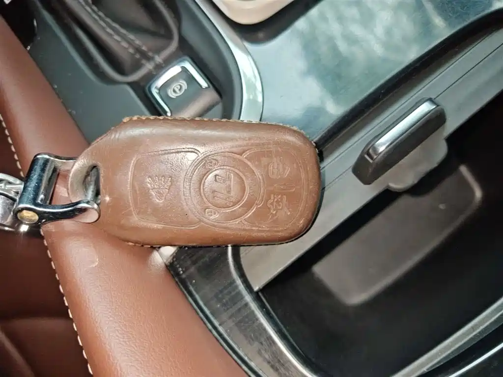 Buick Envision Plus 2018 28T 4WD Elite фото 9