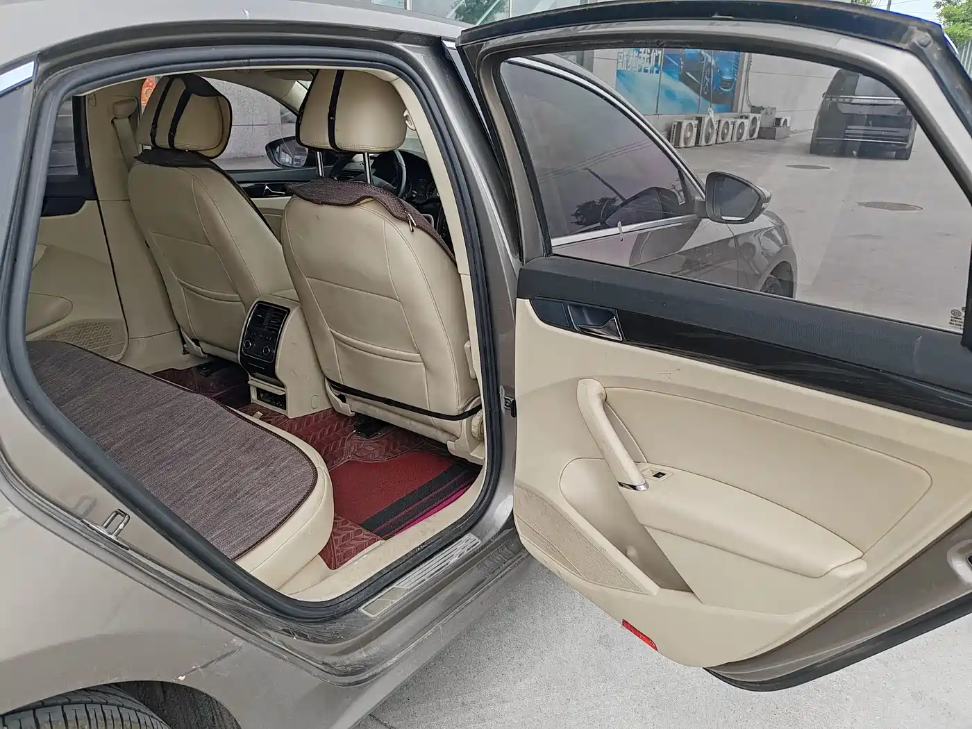 Volkswagen Passat 2013 1.8TSI DSG Zunrong фото 9