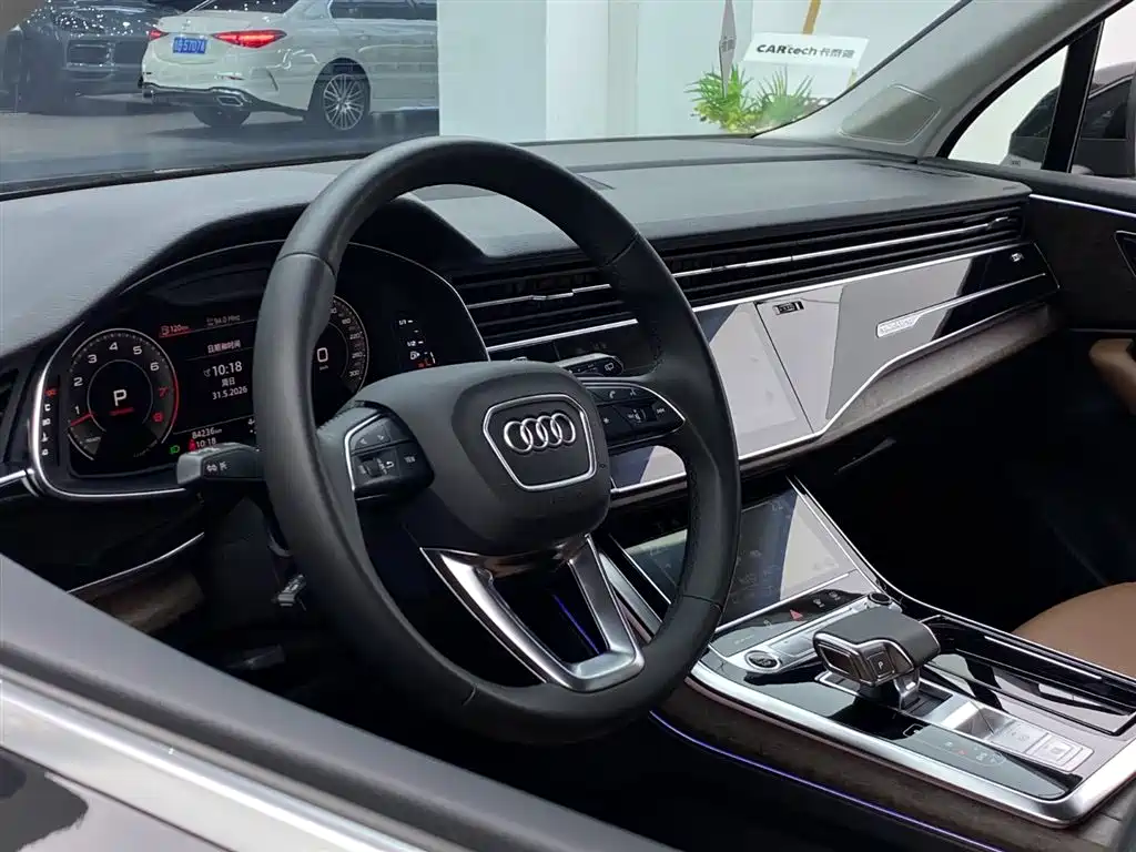 Audi Q7 2022 55 TFSI quattro S line Sport фото 26