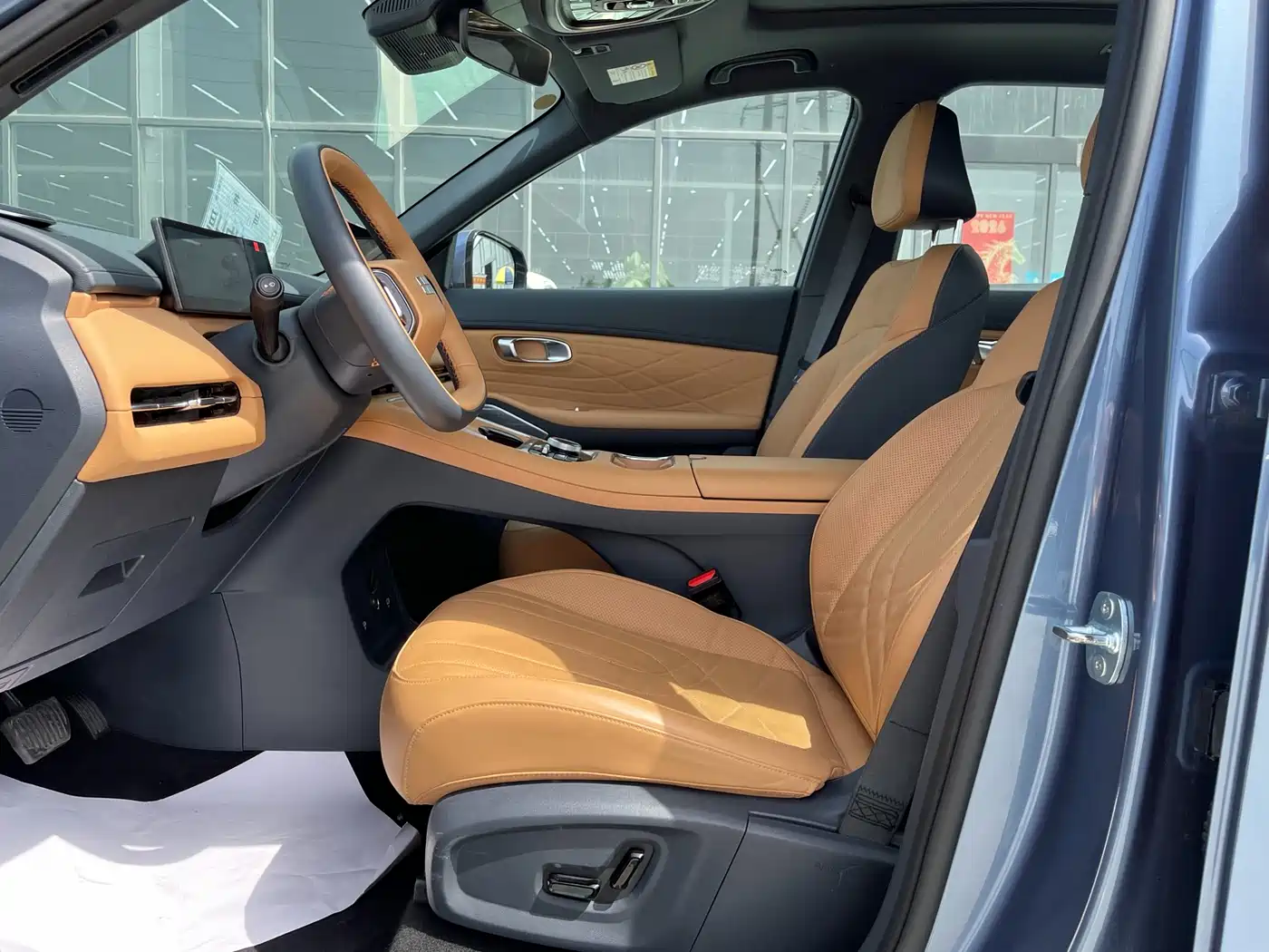 Geely Galaxy Galaxy Starship 7 EM-i 2025 120km Navigation Edition фото 4