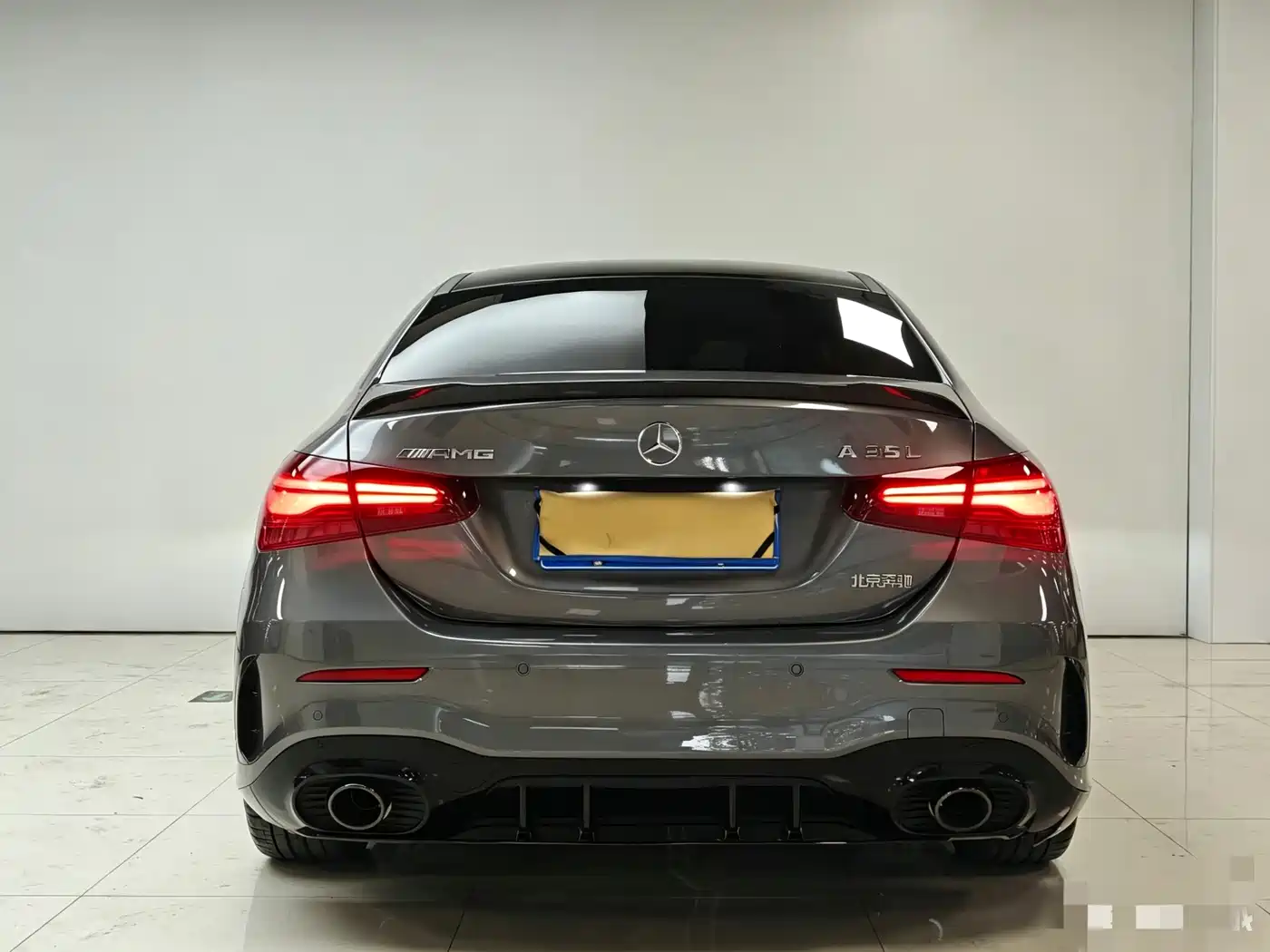 Mercedes-Benz A-Class AMG 2025 AMG A 35 L 4MATIC фото 19