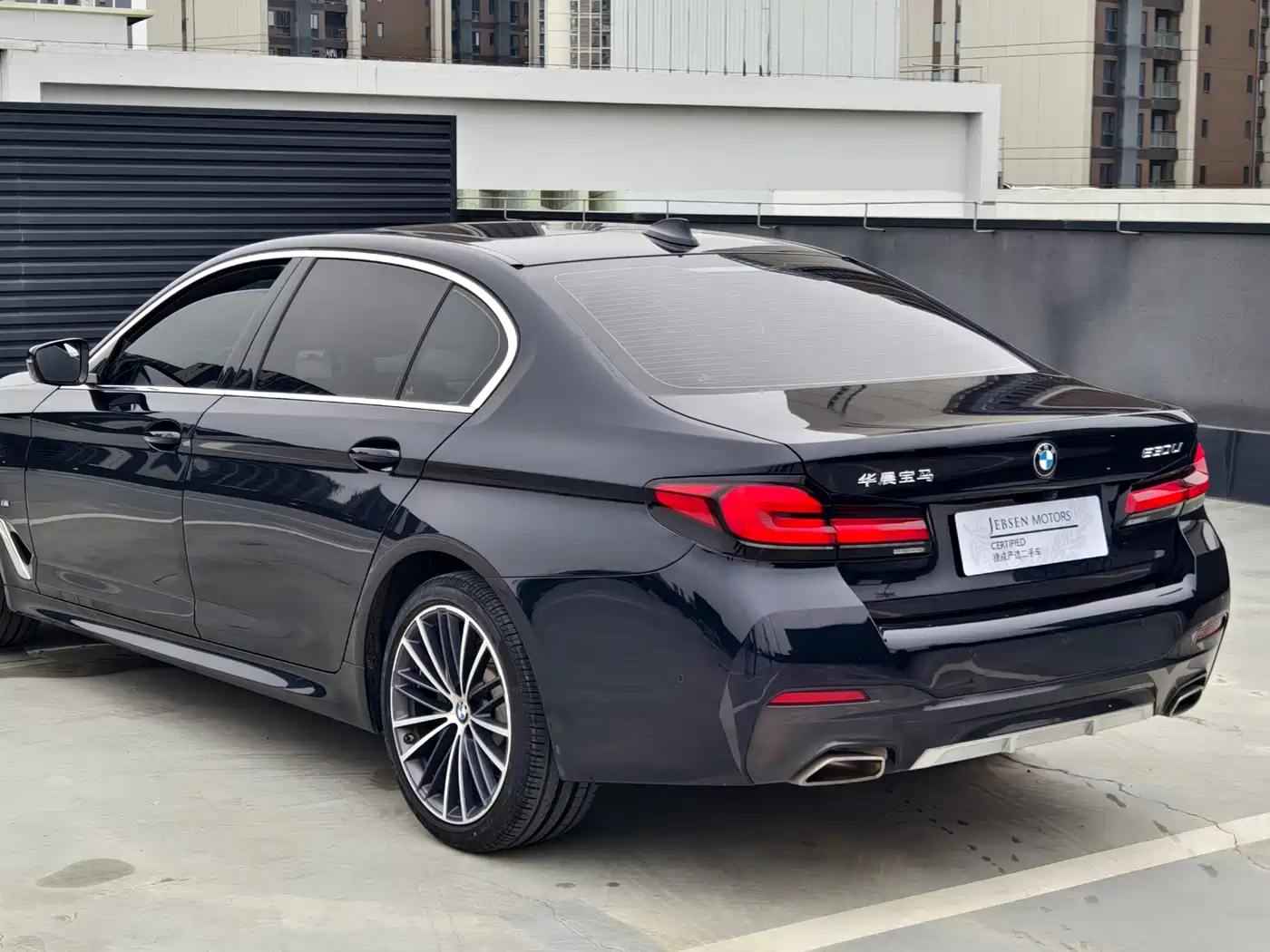 BMW 5 SERIES