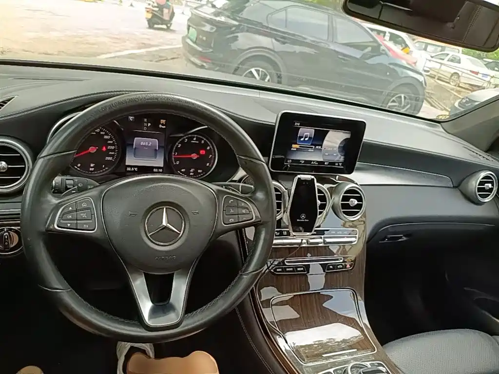 Mercedes-Benz GLC 2016 GLC 260 4MATIC Dynamic фото 10