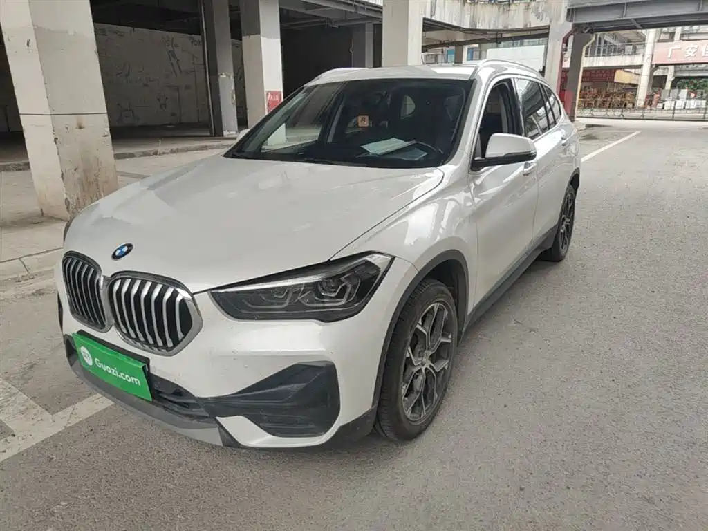 BMW X1 2021 sDrive25Li Leading