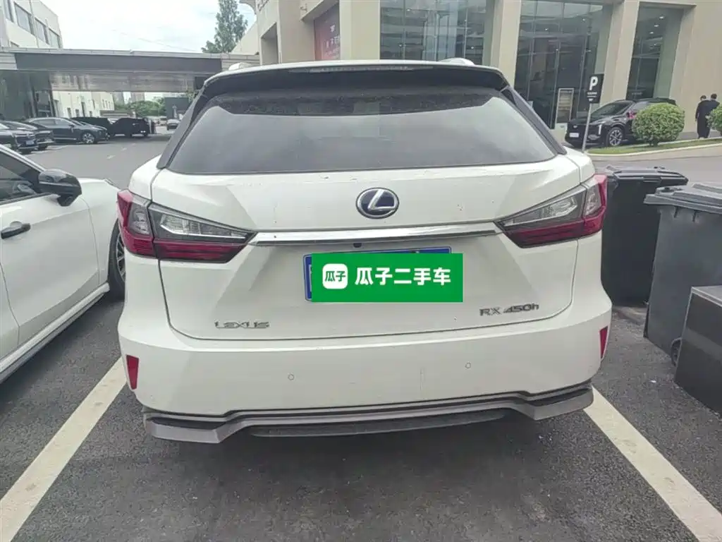 Lexus RX 2016 450h 4WD Luxury Edition фото 10