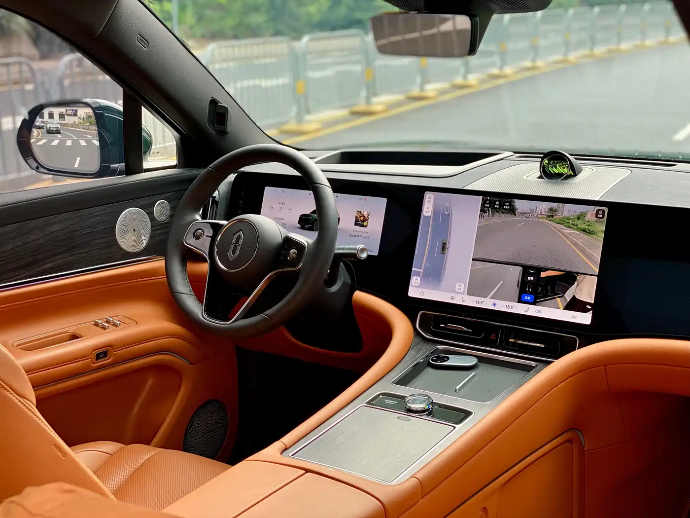 AITO Wenjie AITO M9 2024 Range Extender Max Edition 42kWh 6-seater фото 23