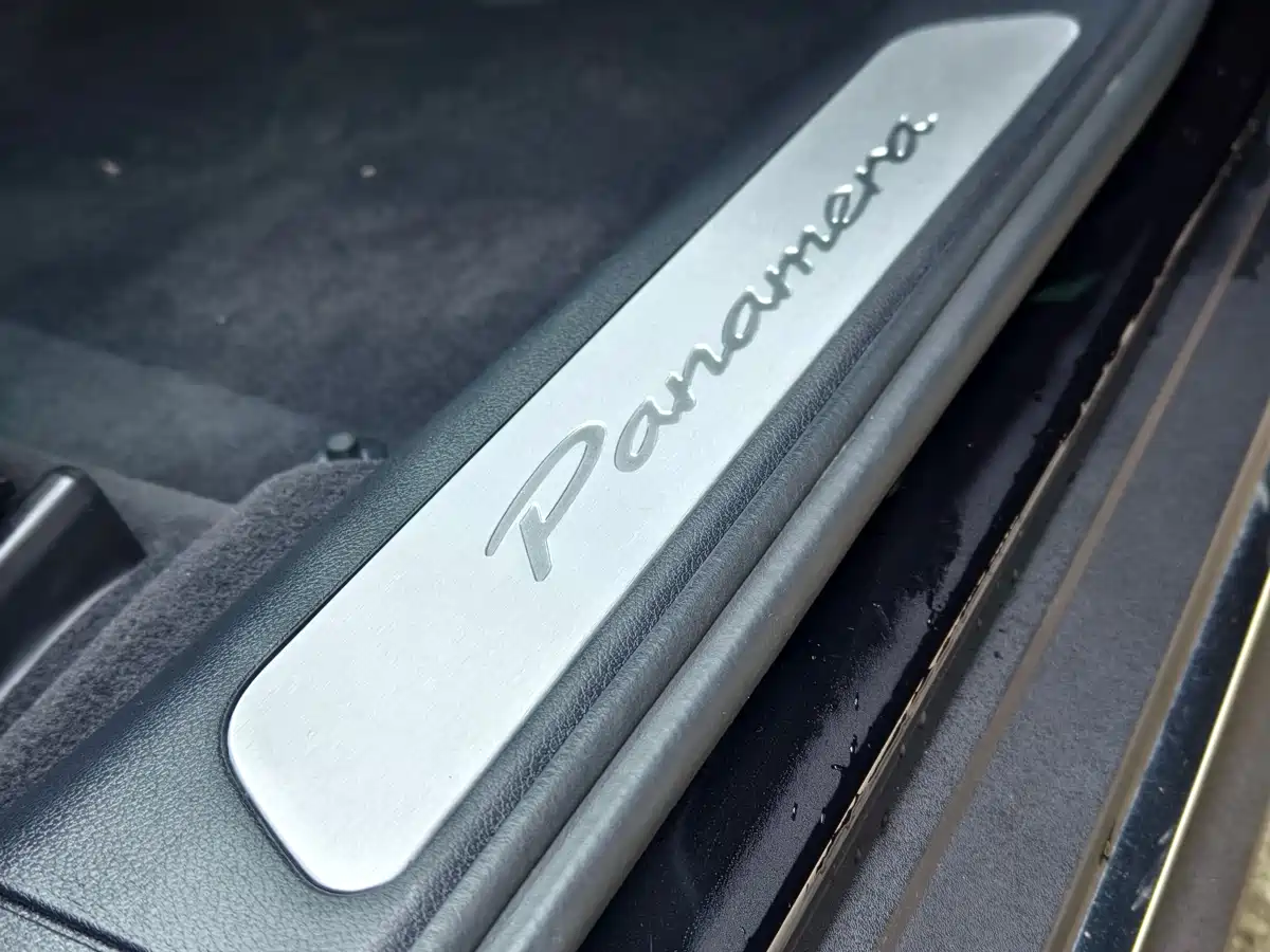 Porsche Panamera 2024 Panamera Executive Long Wheelbase 2.9T фото 15