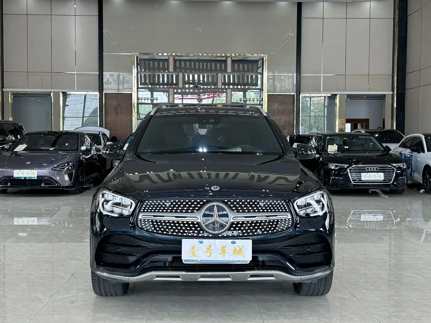 Mercedes-Benz GLC 2022 GLC 300 L 4MATIC Dynamic Collector's Edition фото 2