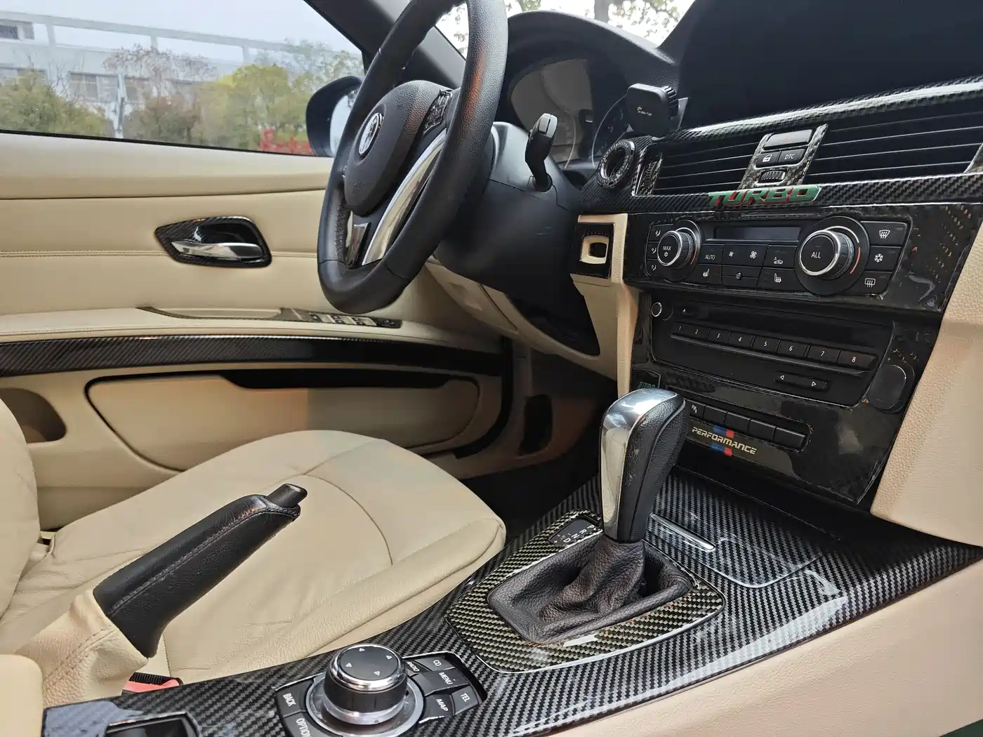 BMW 3 Series (Import) 2009 Model 330i Convertible фото 18