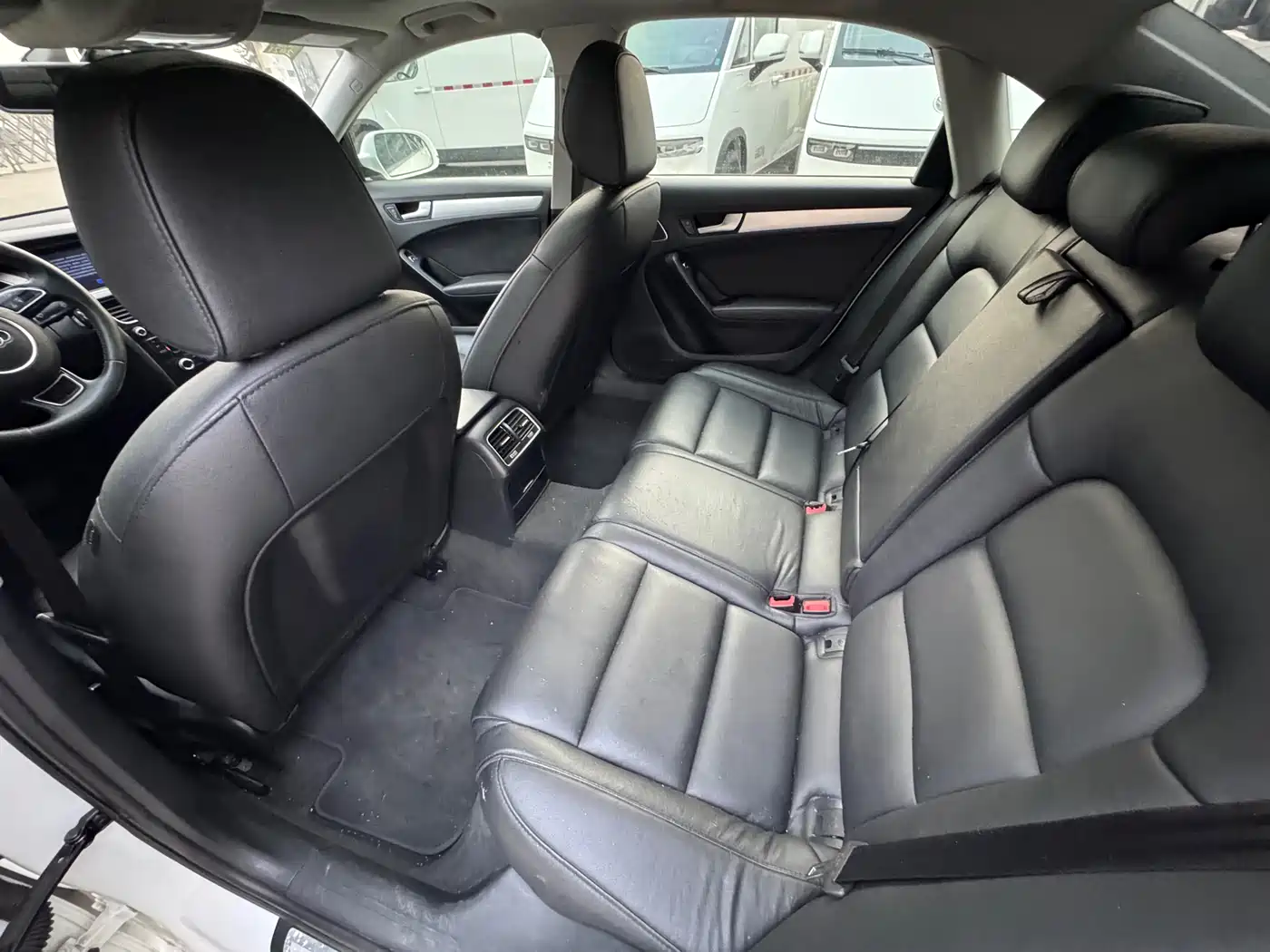 Audi A4L 2015 35 TFSI Auto Standard фото 12