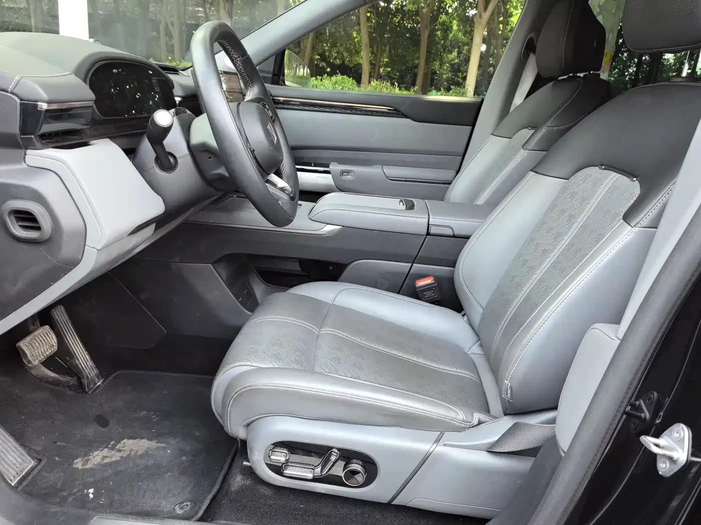 Zeekr 7X 2025 Model 75kWh RWD Smart Driving Edition фото 4