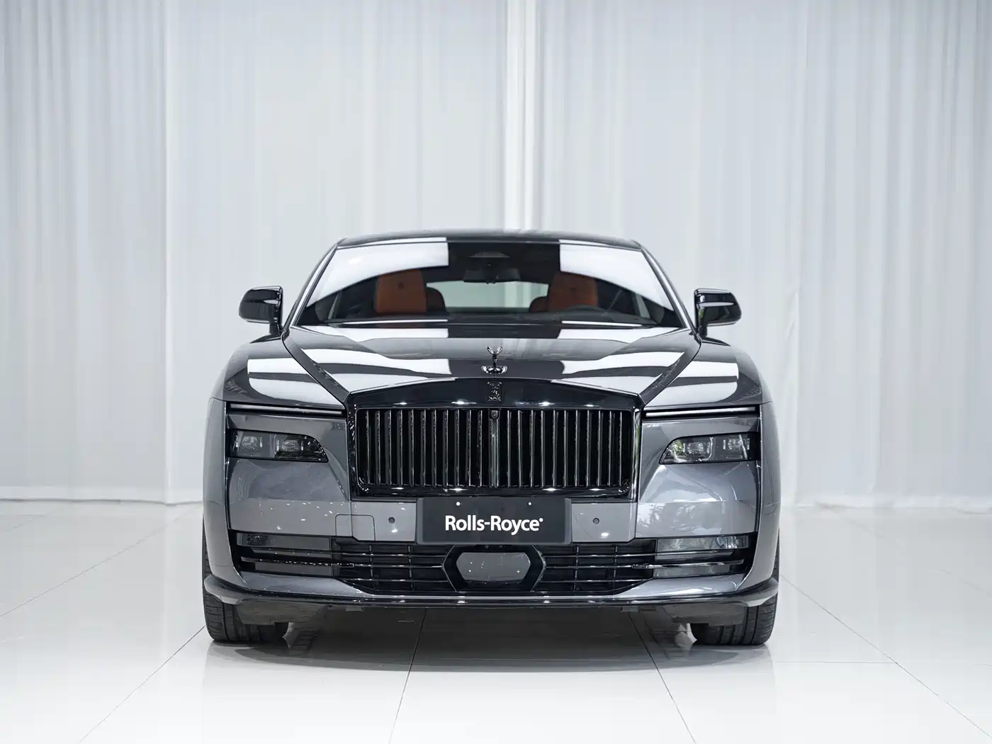 Rolls-Royce Spectre 2024 Standard Model фото 2