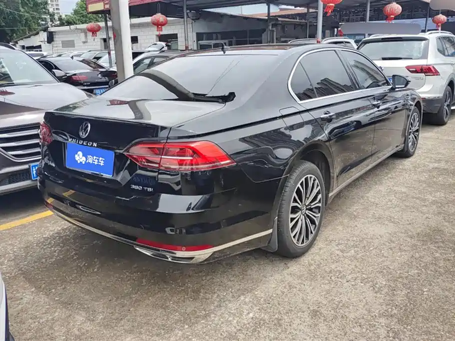 Volkswagen Phideon 2021 380TSI Luxury Edition фото 3