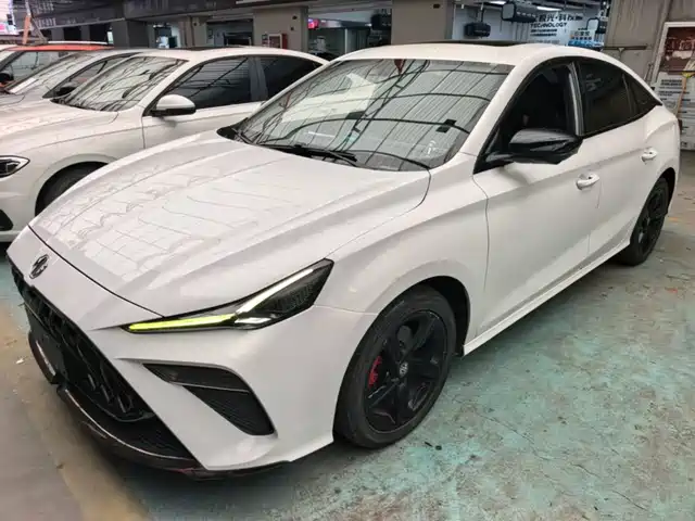 MG 5 Scorpio 2022 1.5T Trophy Sport Luxury Edition