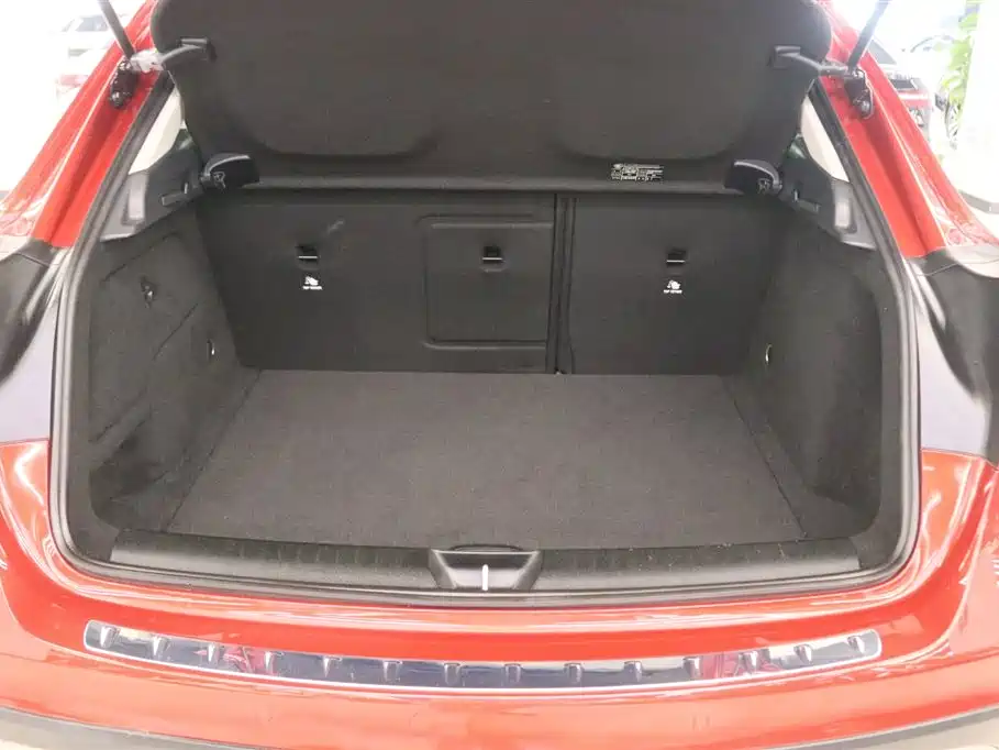 Mercedes-Benz GLA 2017 GLA 200 Dynamic фото 17