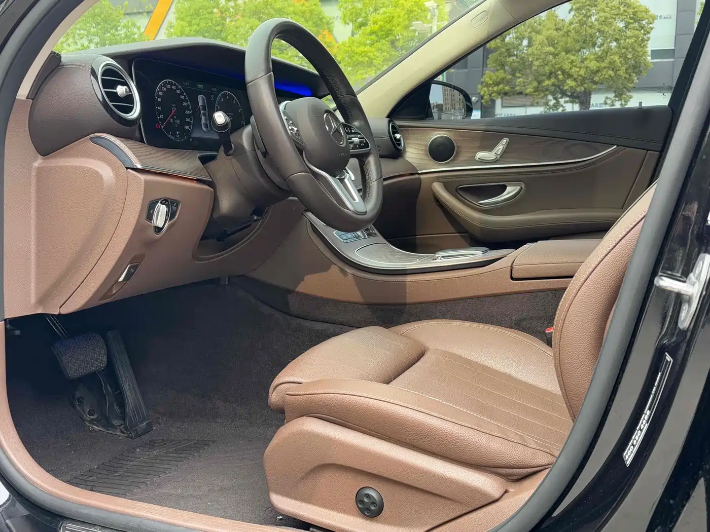 Mercedes-Benz E-Class 2020 Facelift E 260 L фото 5