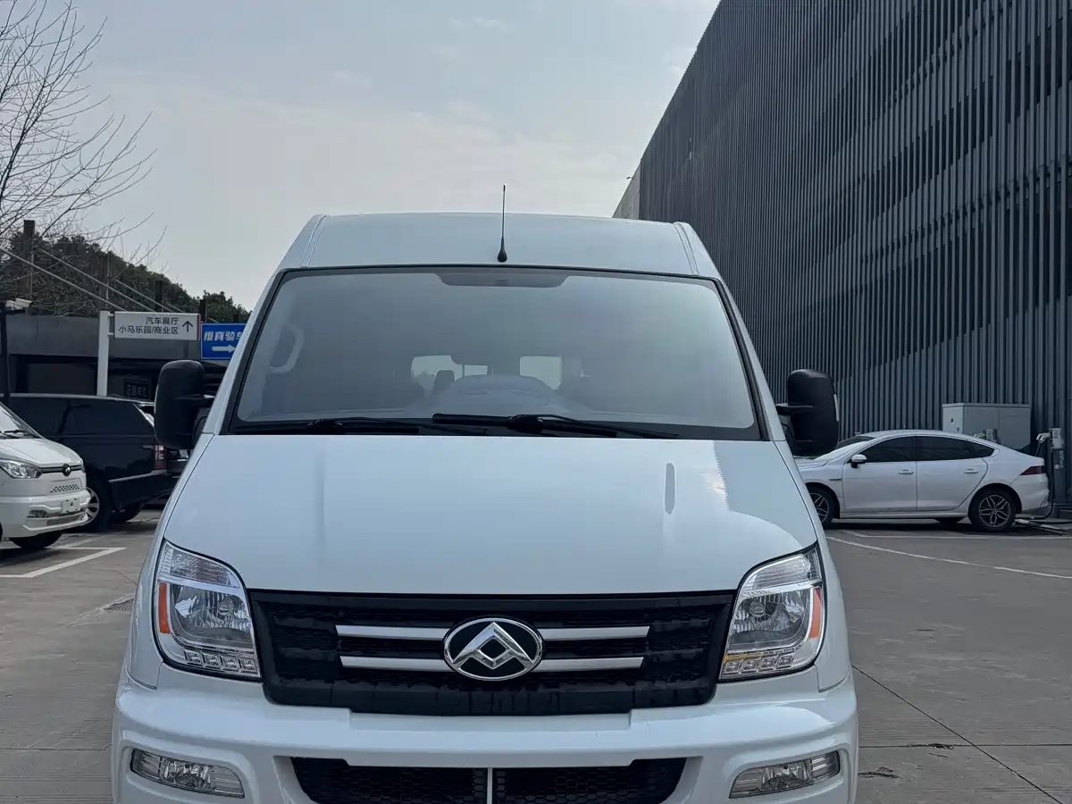 SAIC MAXUS XINTU V80