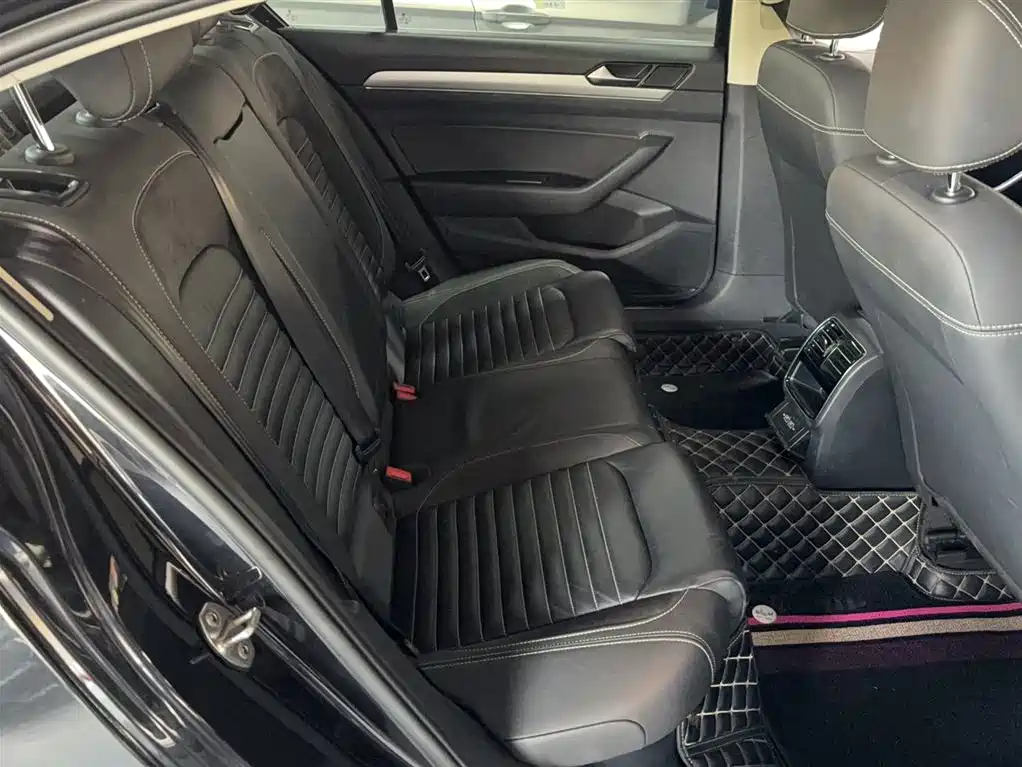 Volkswagen Magotan 2020 280TSI DSG Comfort фото 16