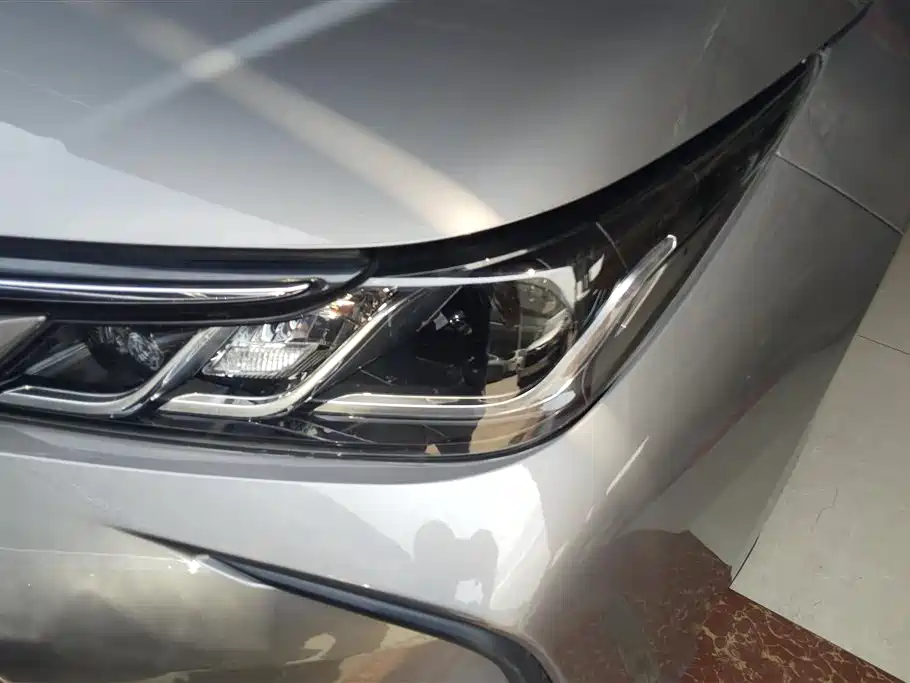 Toyota Corolla 2021 1.2T S-CVT Elite Edition фото 5