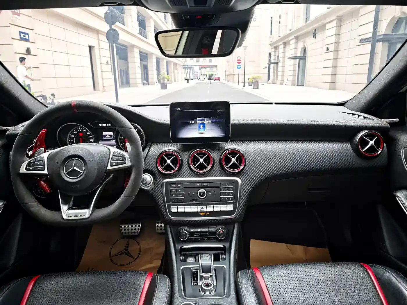 Mercedes-Benz A-Class AMG (Import) 2017 Facelift AMG A 45 4MATIC фото 4