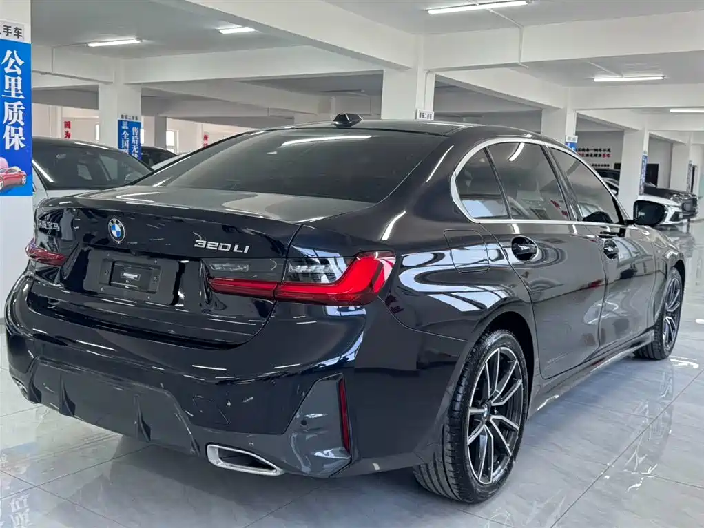 BMW 3 Series 2023 320Li M Sport Package фото 6