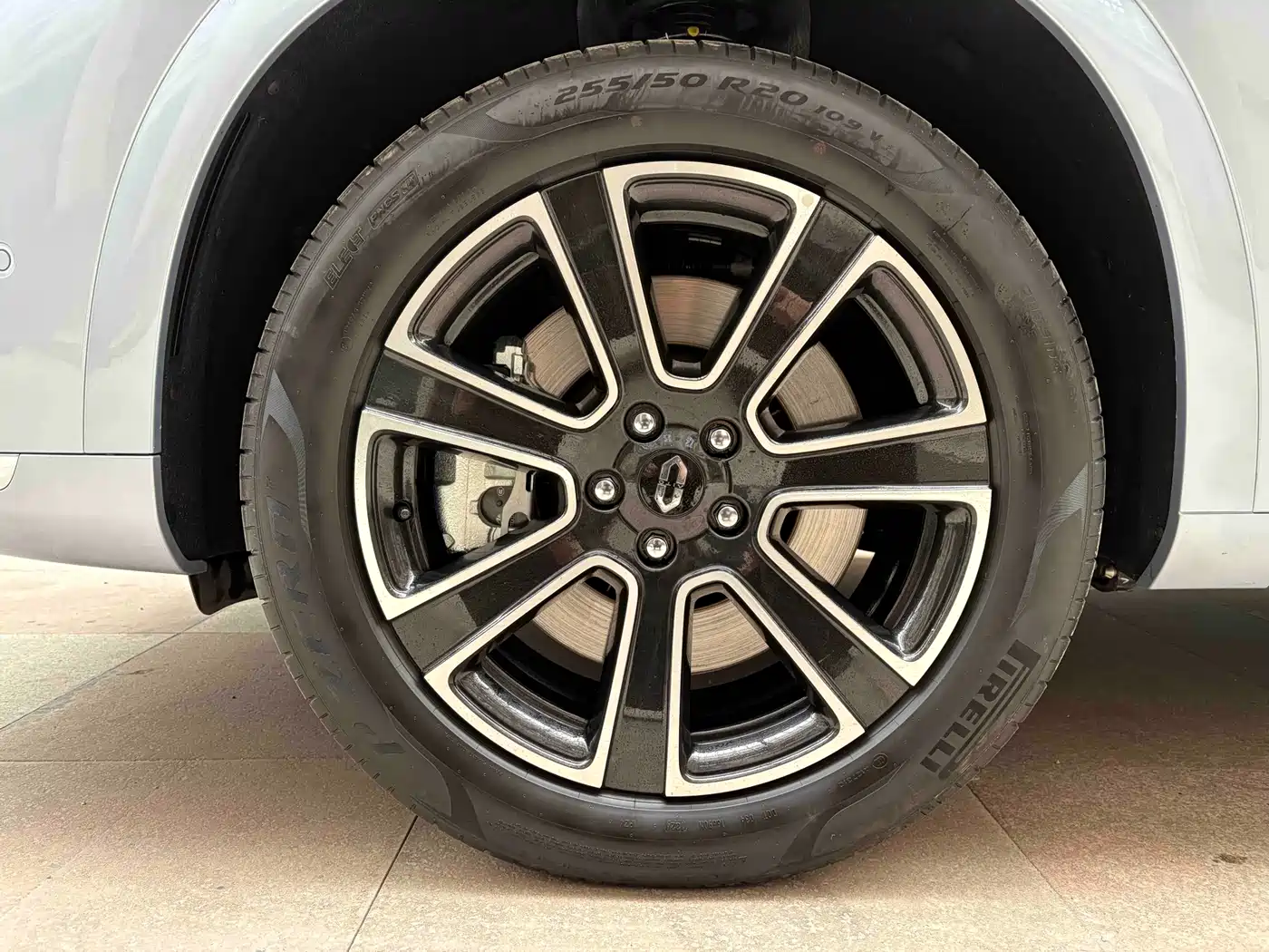 AITO Wenjie AITO M7 2024 1.5T Smart Drive AWD Pro 5-seater фото 4
