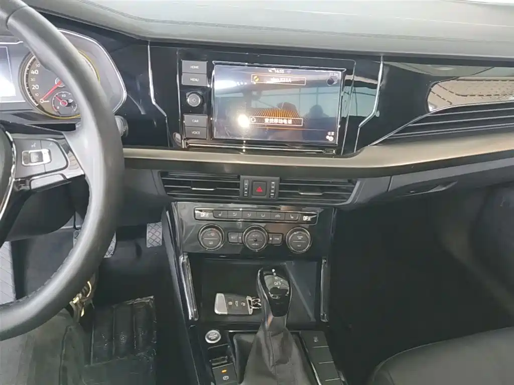 Volkswagen Passat 2019 330TSI Elite (China V) фото 13