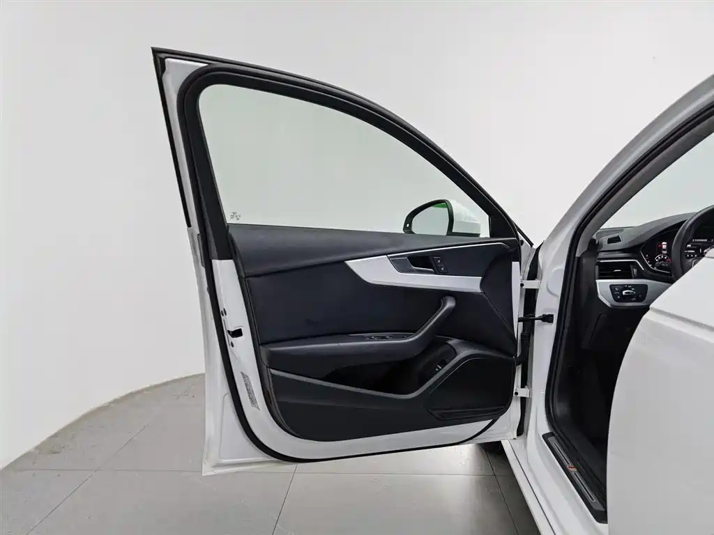 Audi A4L 2019 40 TFSI Fashion (China VI) фото 8