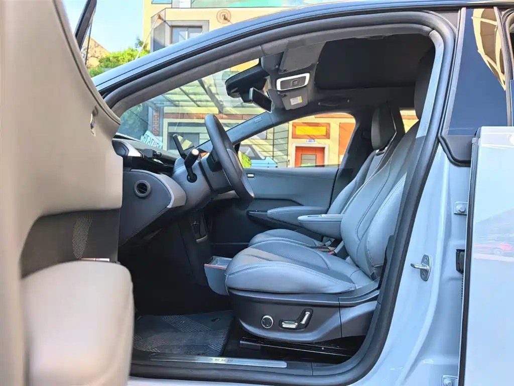 Zeekr X 2023 RWD ME Edition 5-seater фото 8