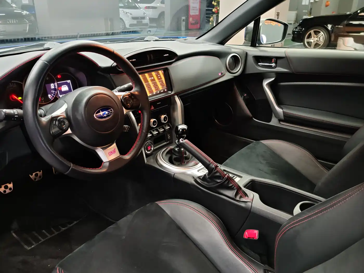 Subaru BRZ 2020 2.0L Manual type-RS фото 18