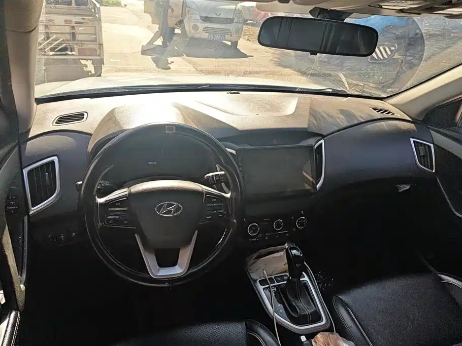 Hyundai Beijing Hyundai ix25 2017 1.6L Automatic Smart Edition фото 12