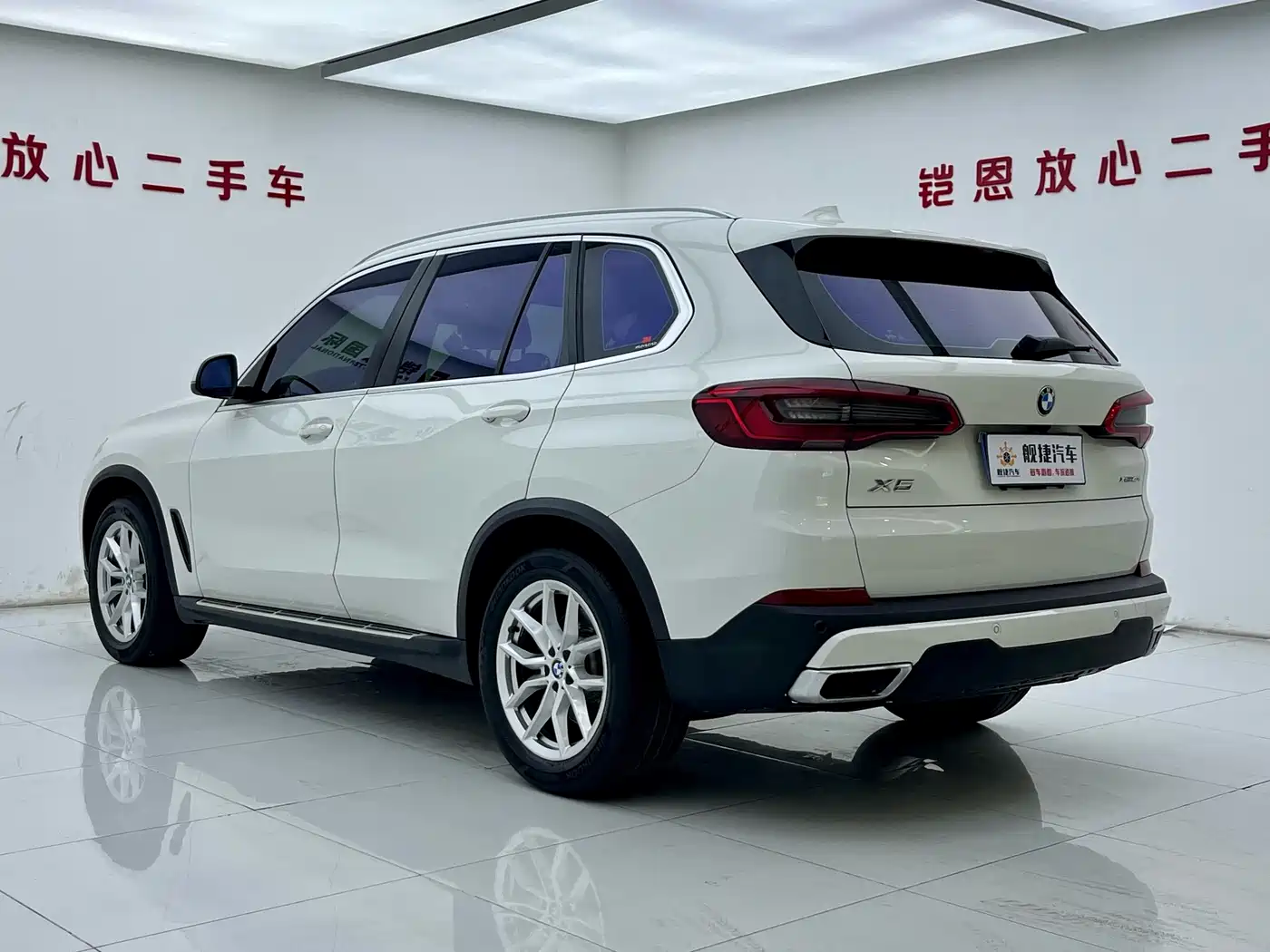 BMW X5 (Import) 2019 xDrive40i M Sport Package фото 22